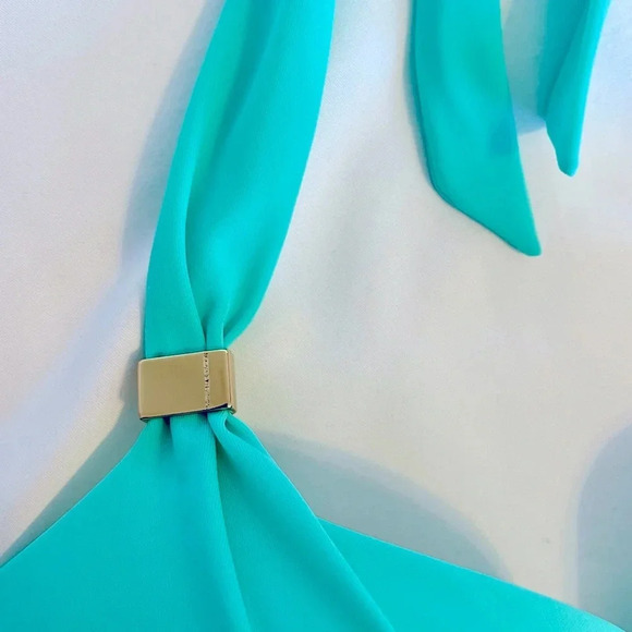 Victoria’s Secret Swimsuit Halter Top - Picture 5 of 6